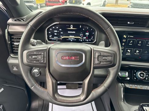 Used 2024 GMC Sierra 1500 AT4 w/ Technology Package image 17