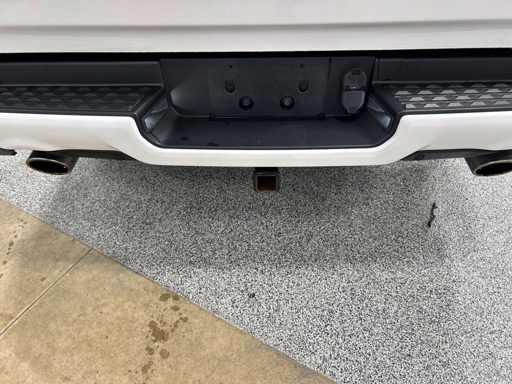 Used 2019 RAM 1500 Limited AWD/4WD image 32