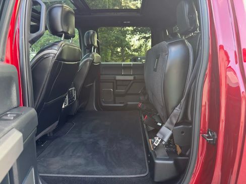 Used 2018 Ford F150 Platinum w/ Equipment Group 701A Luxury AWD/4WD image 39