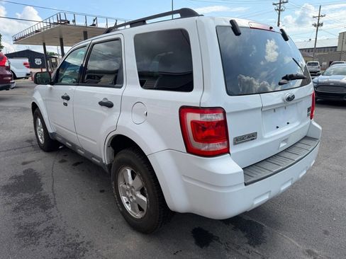 Used 2011 Ford Escape XLT FWD image 5