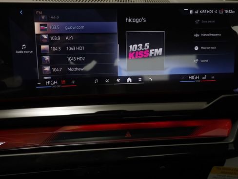 New 2026 BMW 530i xDrive w/ Premium Package AWD/4WD image 10