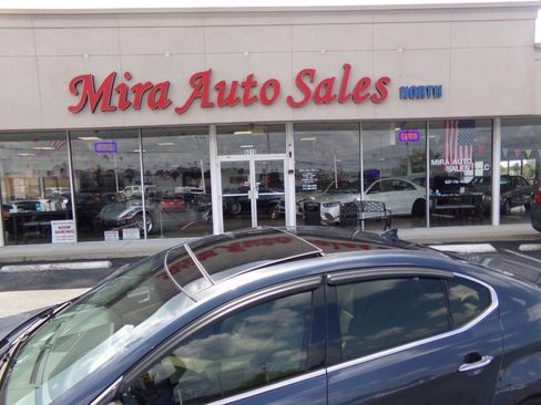 Used 2015 Kia Cadenza Premium w/ Luxury Package image 12