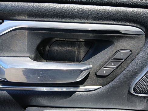 Used 2023 RAM 1500 Laramie AWD/4WD image 33