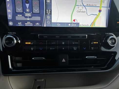 Used 2020 Toyota Highlander Platinum image 19