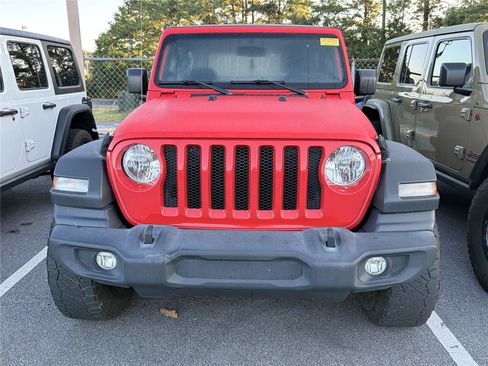 Used 2019 Jeep Wrangler Sport AWD/4WD image 2