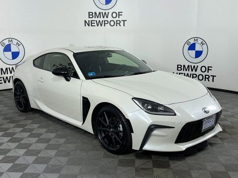 Used 2023 Toyota GR86 Premium image 1