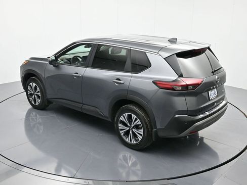 Used 2023 Nissan Rogue SV image 41