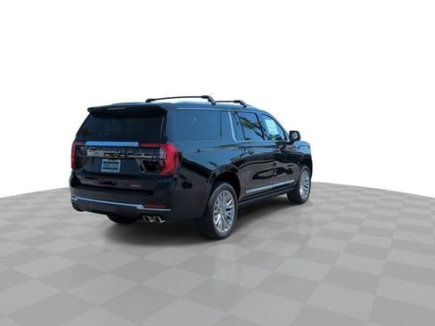 New 2026 GMC Yukon XL Denali w/ Sun & Power Step Package AWD/4WD image 8