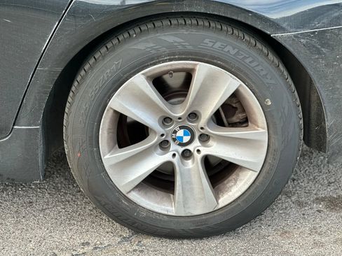 Used 2012 BMW 528i Sedan image 27