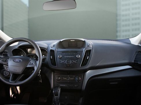 Used 2017 Ford Escape S image 30