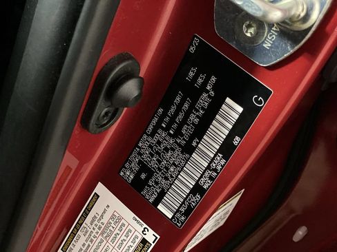 Used 2023 Toyota 4Runner TRD Off-Road AWD/4WD image 39