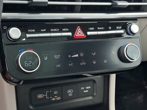 Used 2025 Hyundai Tucson SEL AWD/4WD image 19