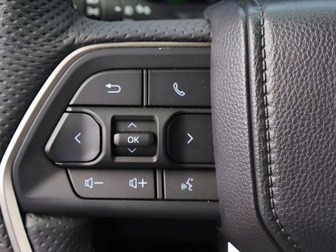 Certified 2025 Toyota Tacoma 4x4 Double Cab Hybrid image 19