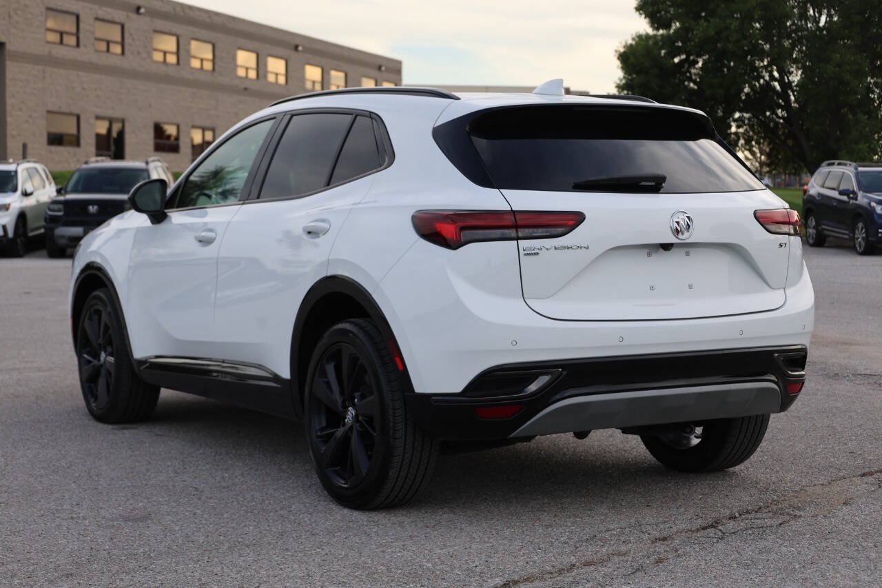 Used 2023 Buick Envision Essence w/ Sport Touring Package AWD/4WD image 11