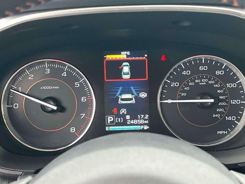 Used 2025 Subaru Forester Premium image 16