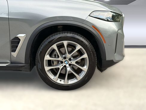 Used 2024 BMW X5 sDrive40i w/ Premium Package RWD image 12