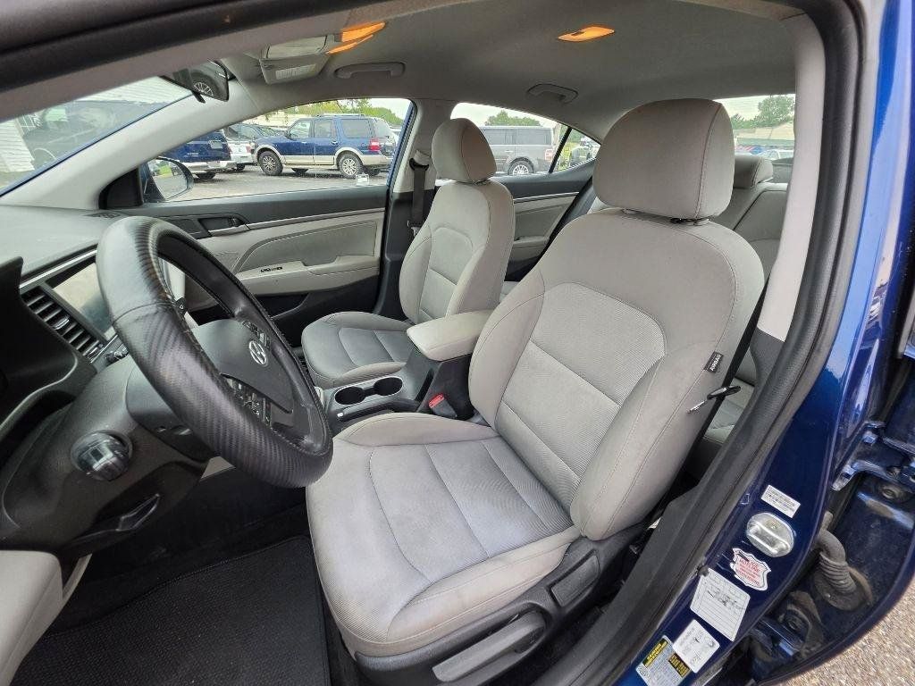Used 2018 Hyundai Elantra SEL FWD image 15