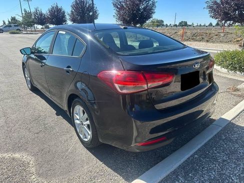 Used 2017 Kia Forte LX FWD image 6