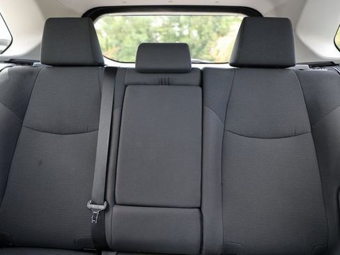 Used 2019 Toyota RAV4 LE image 33