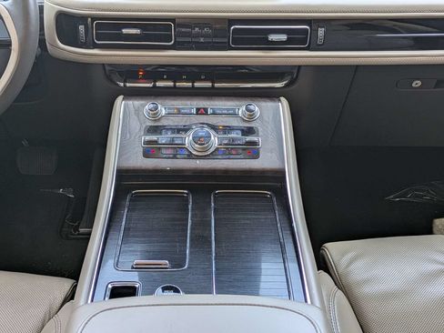 Used 2023 Lincoln Aviator Reserve w/ Equipment Group 201A RWD image 20