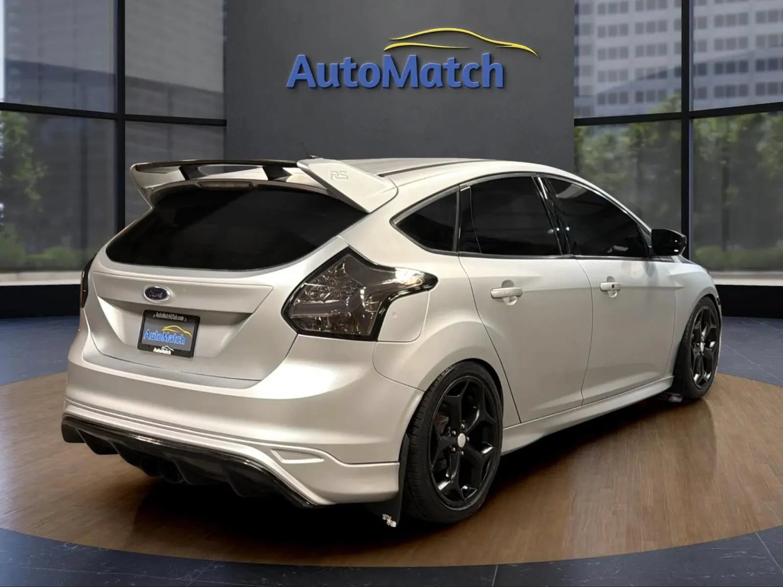 Used 2014 Ford Focus ST w/ Equipment Group 202A FWD image 11