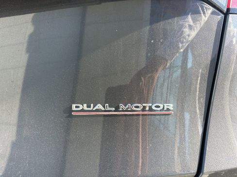 Used 2022 Tesla Model Y Performance image 5