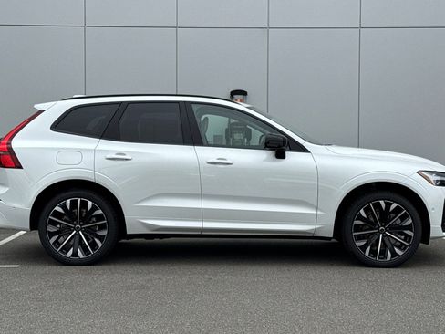 New 2026 Volvo XC60 T8 Ultra w/ Protection Package Premier AWD/4WD image 6