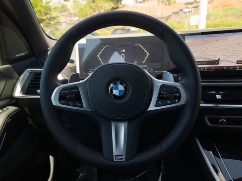 New 2026 BMW X5 xDrive40i w/ M Sport Package AWD/4WD image 14