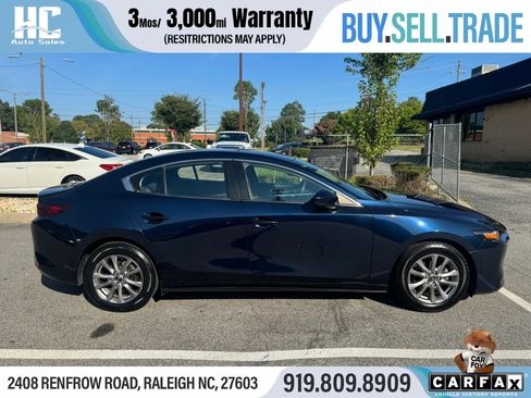 Used 2019 MAZDA MAZDA3 Sedan FWD image 6