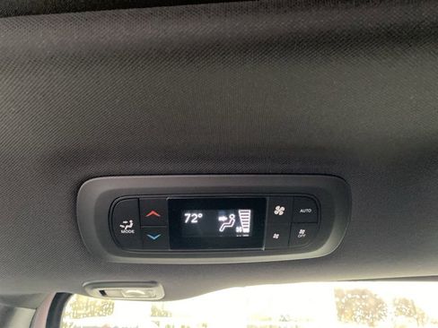 New 2026 Chrysler Pacifica Limited w/ S Appearance Package image 22