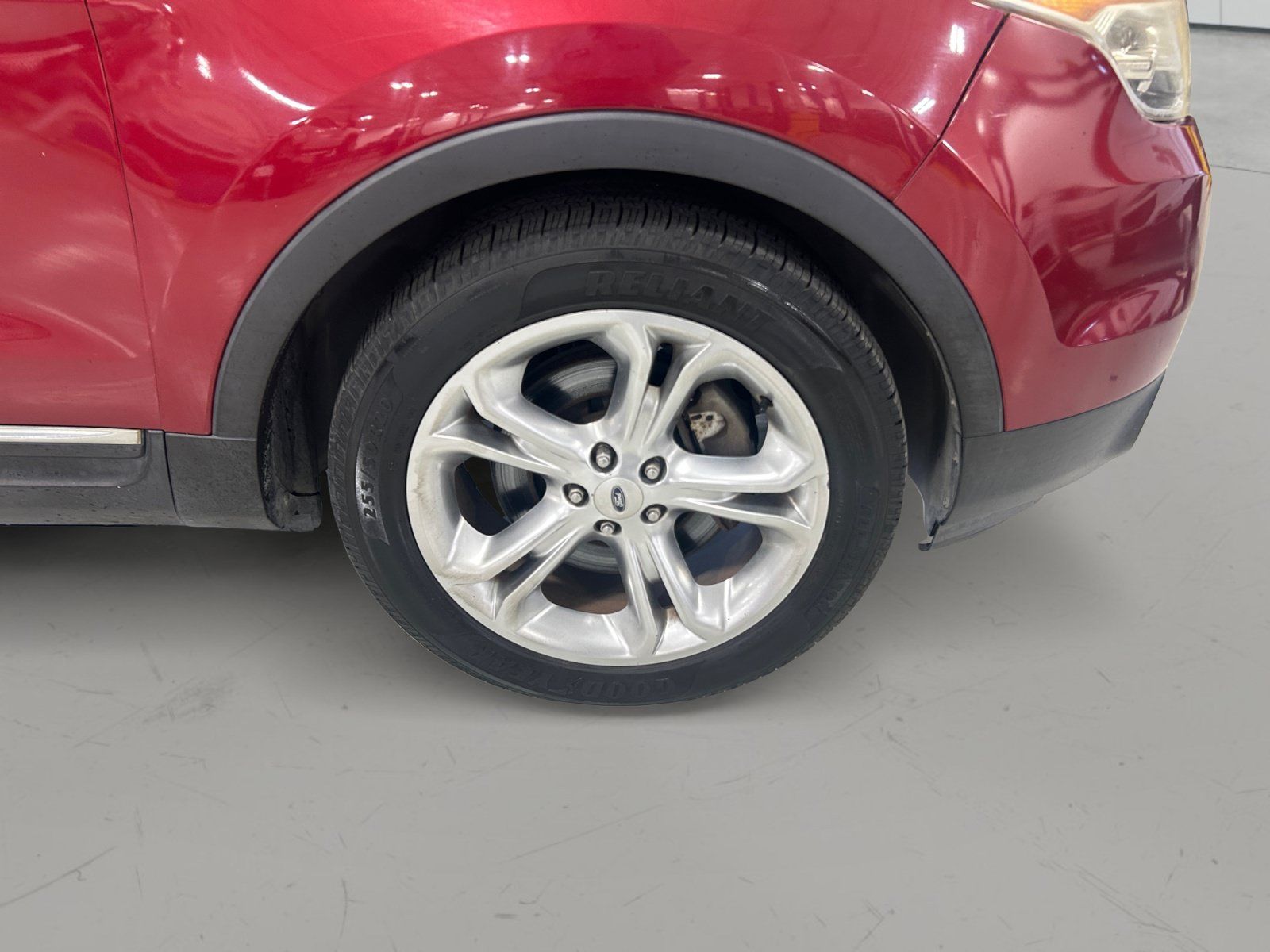 Used 2014 Ford Explorer Limited FWD image 9