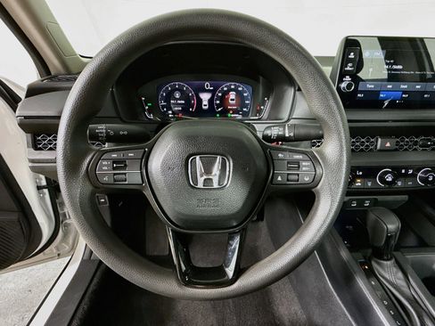 Used 2026 Honda Accord LX image 9