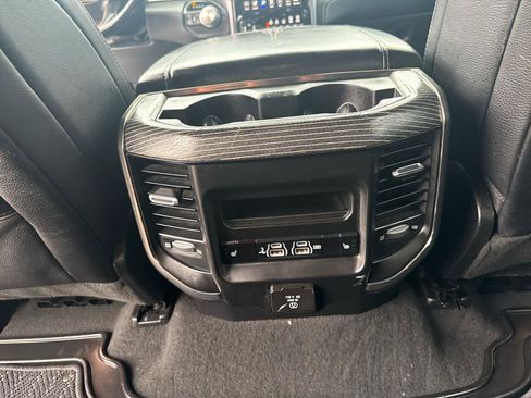Used 2019 RAM 1500 Limited w/ Advanced Safety Group AWD/4WD image 16