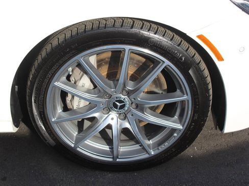 Used 2023 Mercedes-Benz E 350 4MATIC Sedan image 27