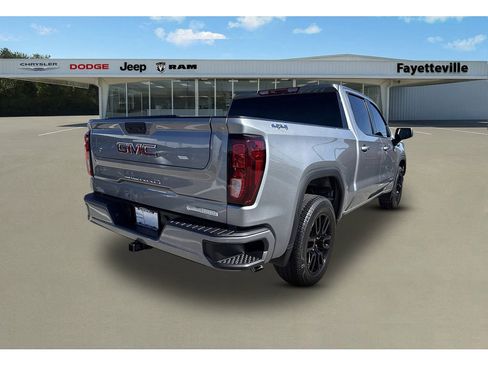 Used 2025 GMC Sierra 1500 Elevation image 3
