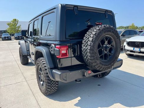 Used 2024 Jeep Wrangler Unlimited Sport AWD/4WD image 7