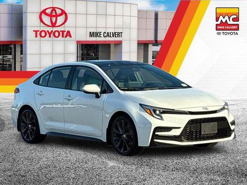 Certified 2026 Toyota Corolla XSE FWD image 7