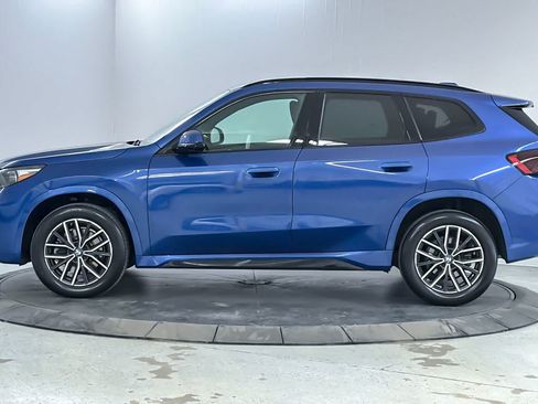 Used 2023 BMW X1 xDrive28i w/ Premium Package AWD/4WD image 5