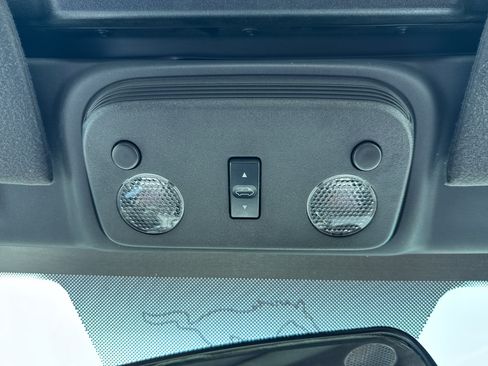 Used 2006 Ford Mustang GT Premium RWD image 30