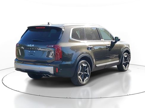 Certified 2023 Kia Telluride S AWD/4WD image 4