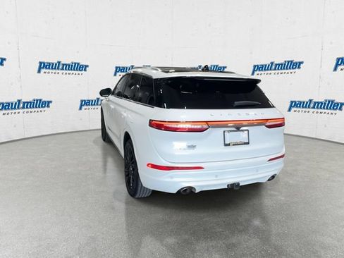 Used 2022 Lincoln Corsair Reserve w/ Equipment Group 201A AWD/4WD image 8