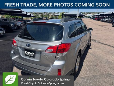 Used 2011 Subaru Outback 3.6R Limited AWD/4WD image 8