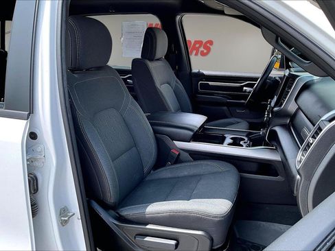 Used 2023 RAM 1500 Big Horn AWD/4WD image 30
