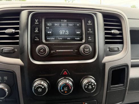 Used 2018 RAM 2500 Tradesman w/ Chrome Appearance Group AWD/4WD image 38