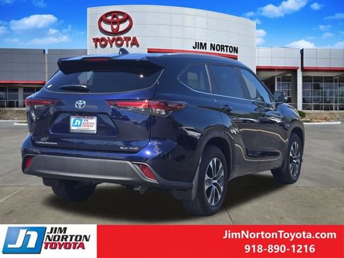 Used 2026 Toyota Highlander XLE AWD/4WD image 7