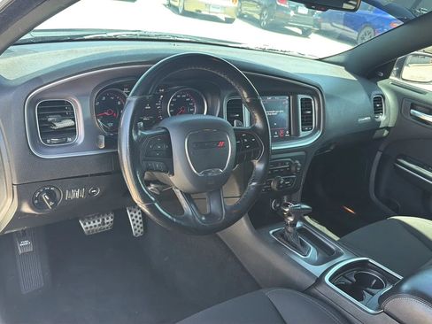 Used 2019 Dodge Charger Scat Pack RWD image 79