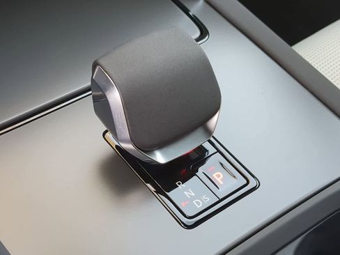 New 2026 Land Rover Discovery Sport Landmark image 34