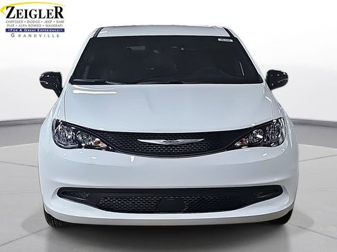 New 2026 Chrysler Voyager LX image 2