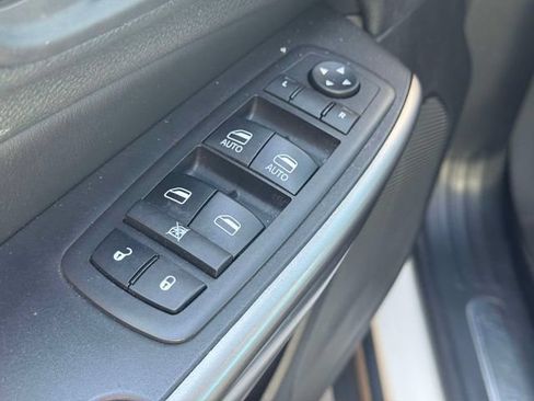 Used 2020 Jeep Cherokee Limited AWD/4WD image 22