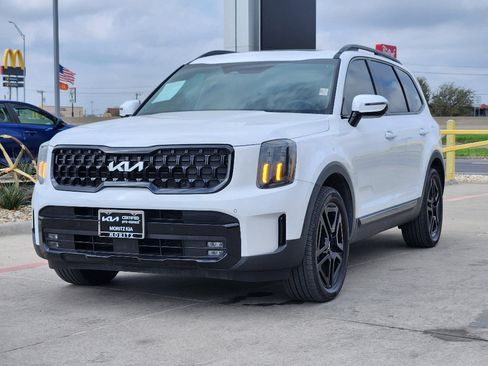 Certified 2024 Kia Telluride SX Prestige X-Line image 3